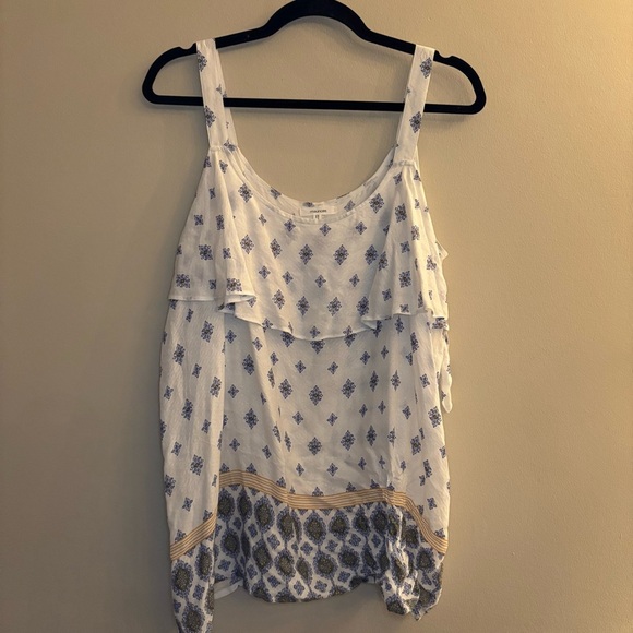 NWOT Marurices Women's White and Blue Patterned Blouse Size XL - Picture 2 of 8